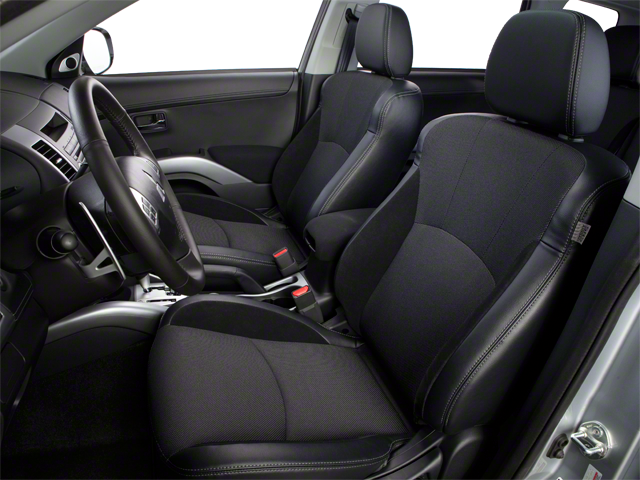 2011 Mitsubishi Outlander ES