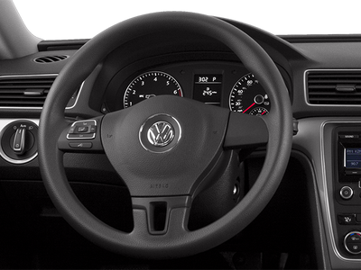2014 Volkswagen Passat Wolfsburg Ed