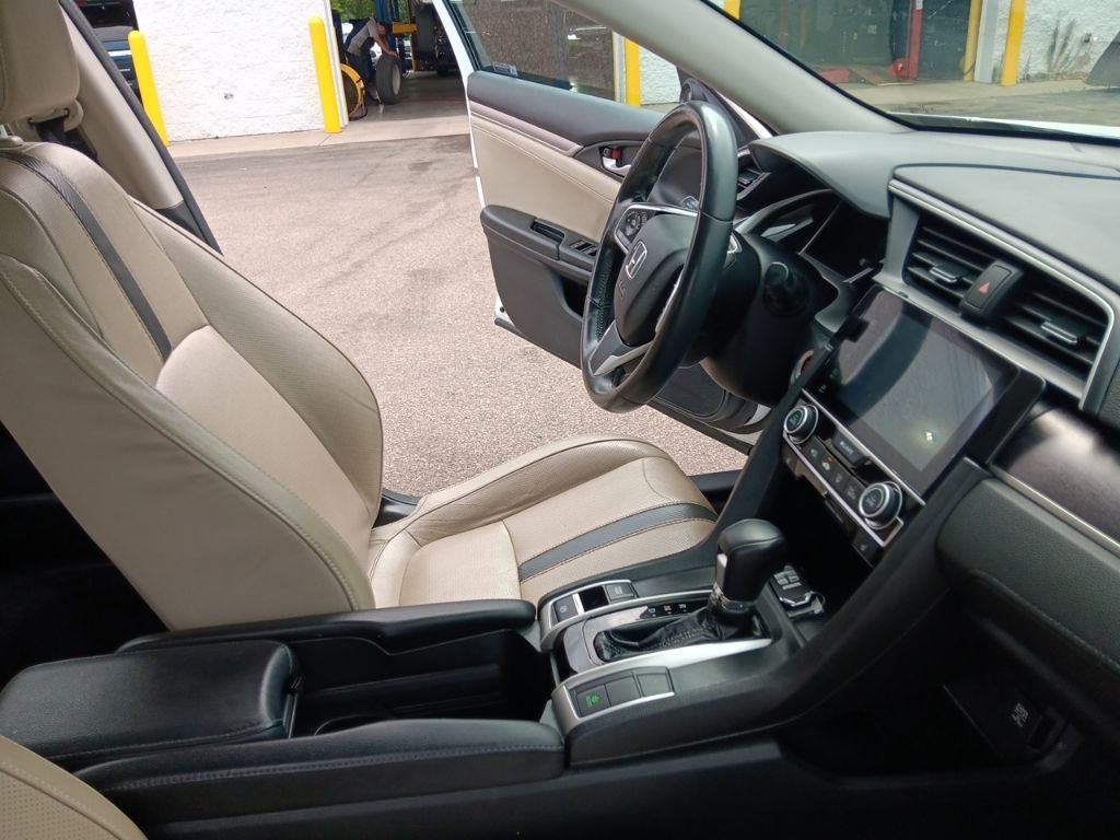2017 Honda Civic Touring