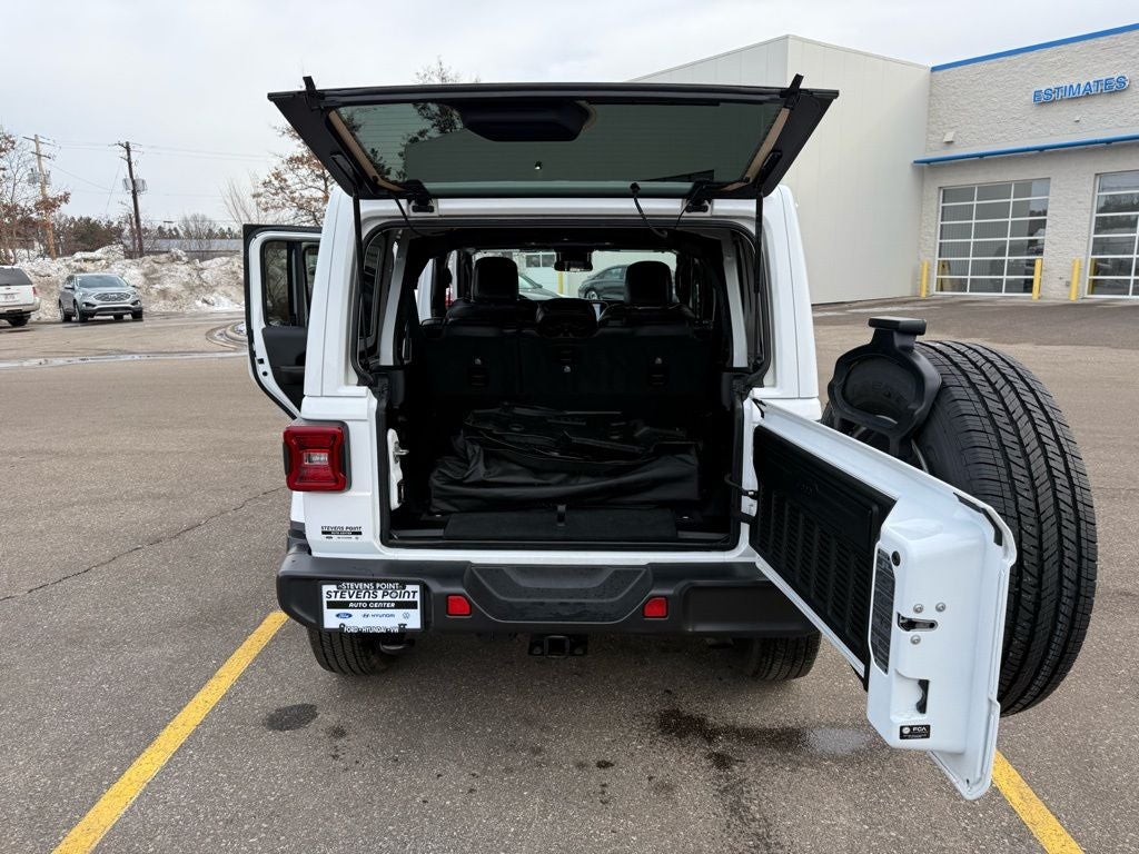 2024 Jeep Wrangler Sahara