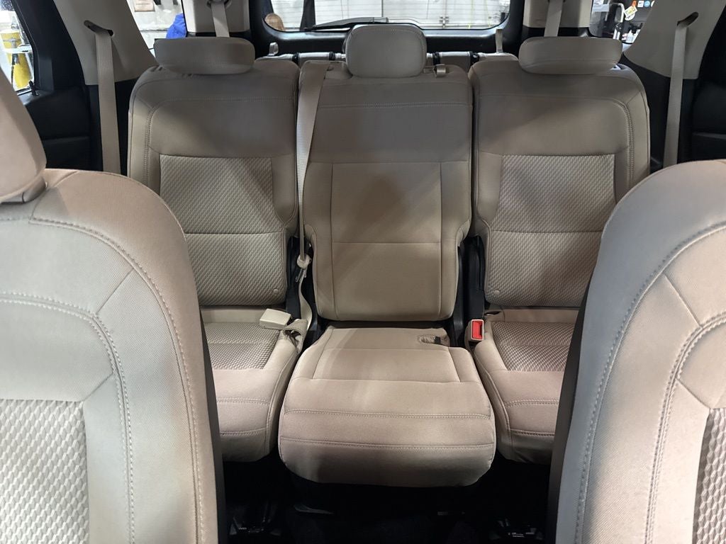 2020 Ford Explorer Base