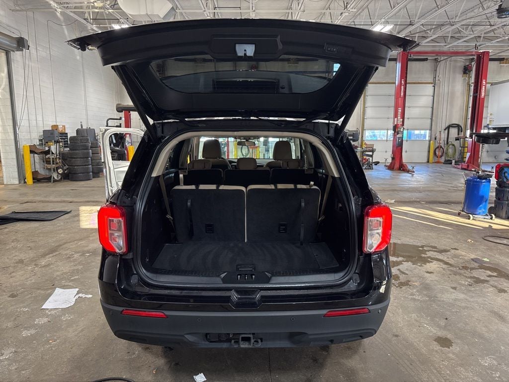 2020 Ford Explorer Base