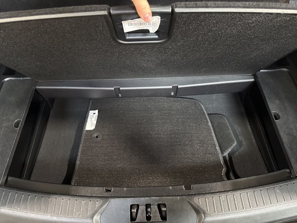 2020 Ford Explorer Base