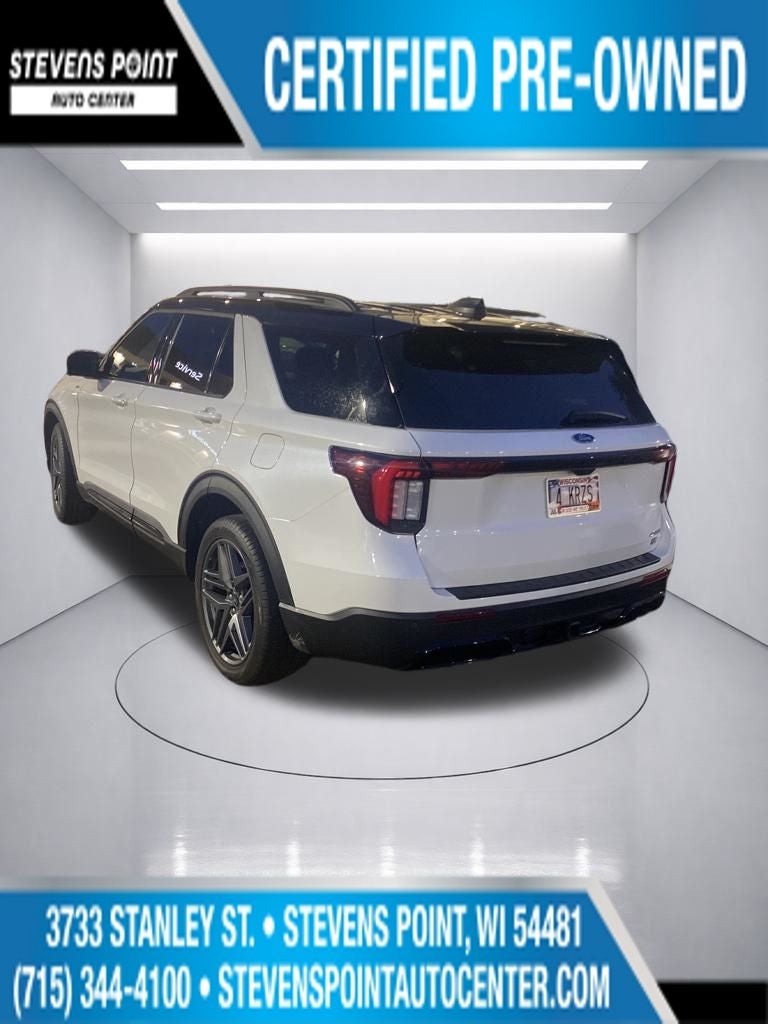 2025 Ford Explorer ST-Line