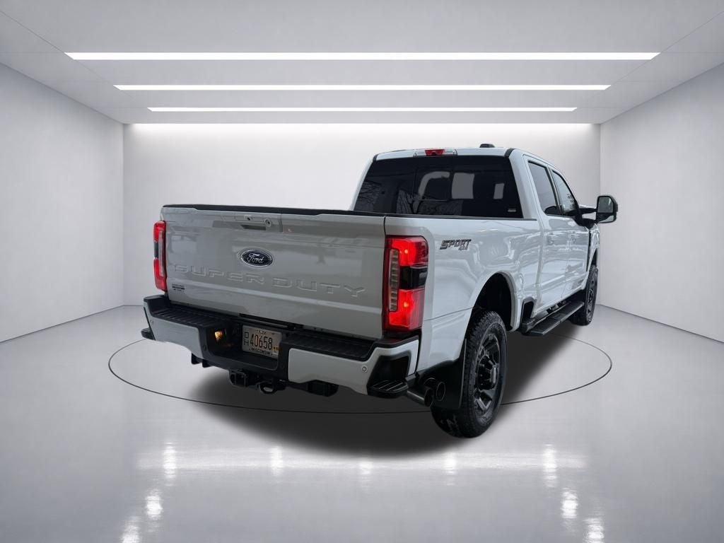 2024 Ford F-350SD Lariat