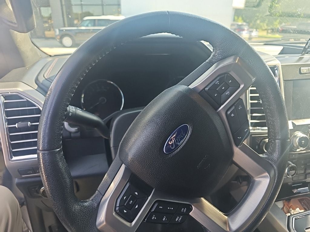 2015 Ford F-150 Platinum