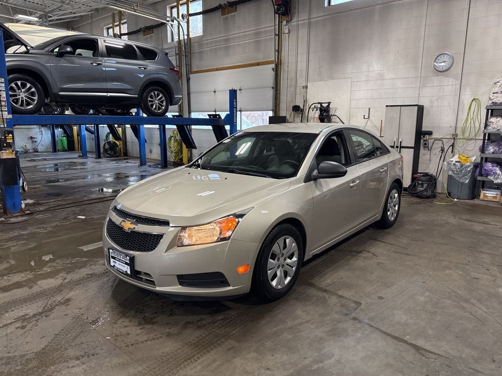 2013 Chevrolet Cruze LS