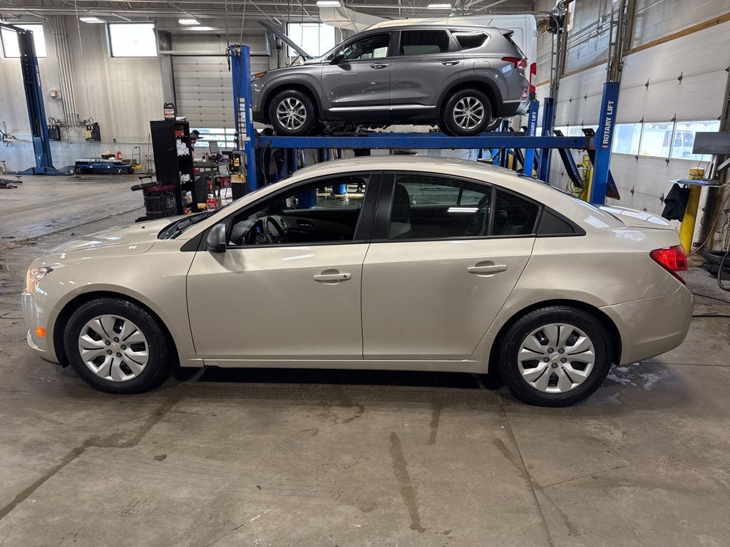 2013 Chevrolet Cruze LS