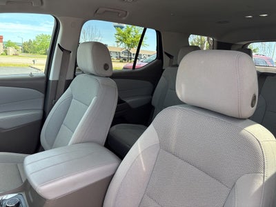 2021 Chevrolet Traverse LT Cloth