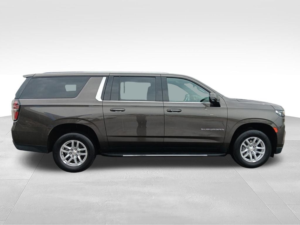 2021 Chevrolet Suburban LT