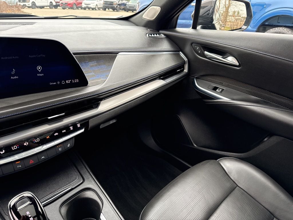 2024 Cadillac XT4 Sport