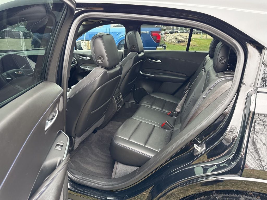 2024 Cadillac XT4 Sport