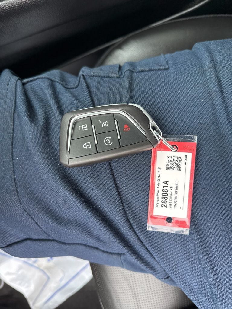 2024 Cadillac XT4 Sport