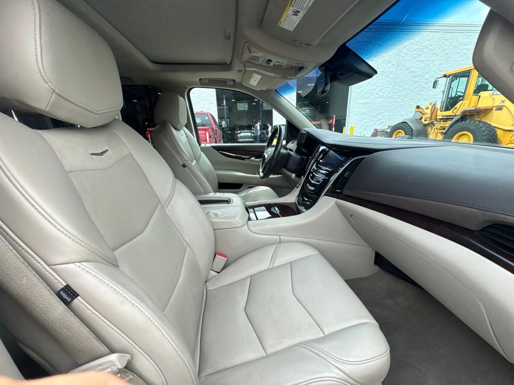 2015 Cadillac Escalade ESV Luxury