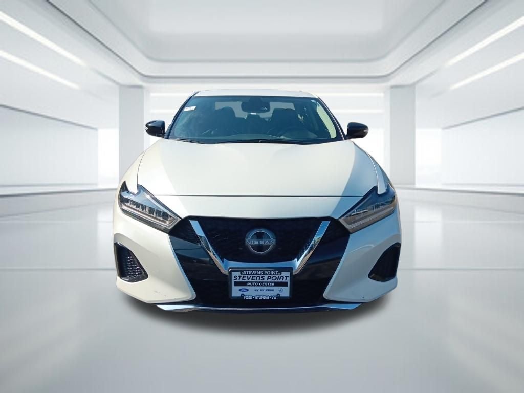 2023 Nissan Maxima SV