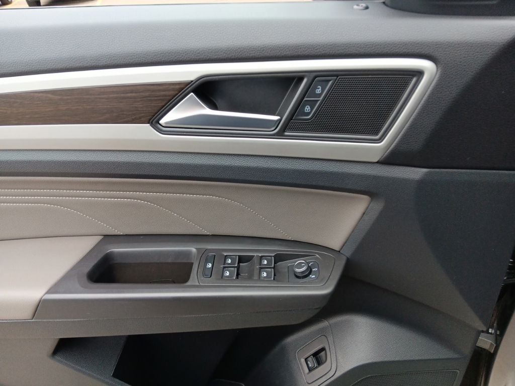 2023 Volkswagen Atlas 3.6 SE w/ Technology