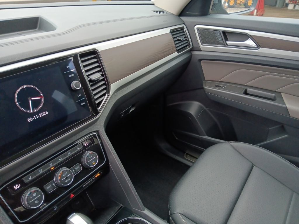 2023 Volkswagen Atlas 3.6 SE w/ Technology