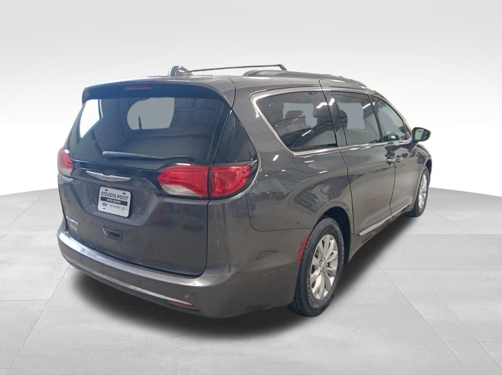 2017 Chrysler Pacifica Touring L