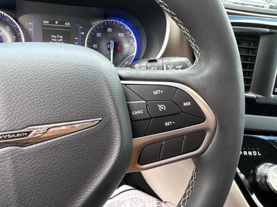2023 Chrysler Voyager LX