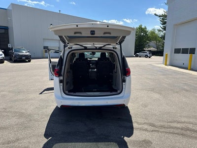 2024 Chrysler Pacifica Limited