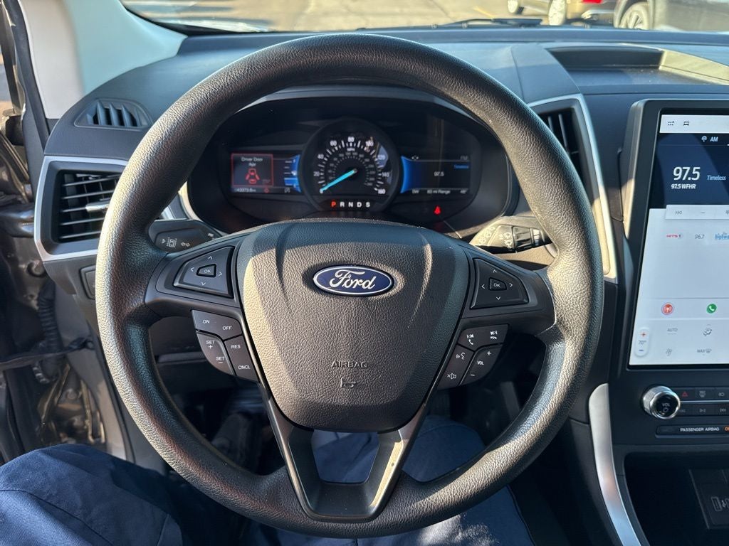 2023 Ford Edge SE