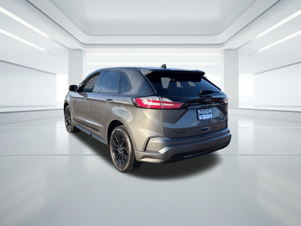 2023 Ford Edge SE