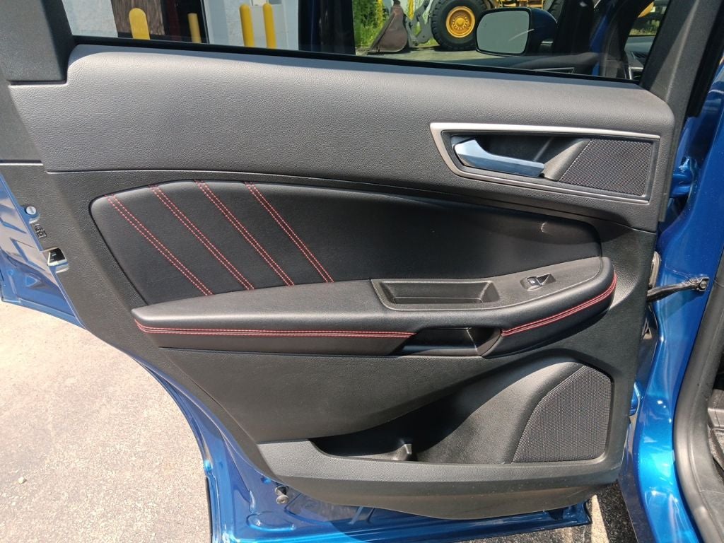 2023 Ford Edge ST Line