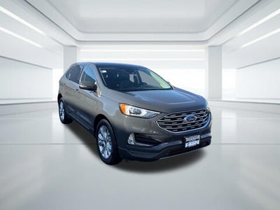 2021 Ford Edge Titanium