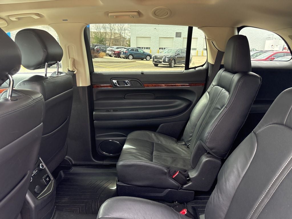 2018 Lincoln MKT Reserve