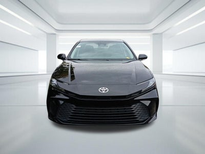 2025 Toyota Camry LE HYBRID