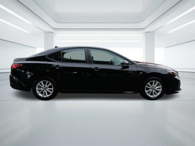 2025 Toyota Camry LE HYBRID
