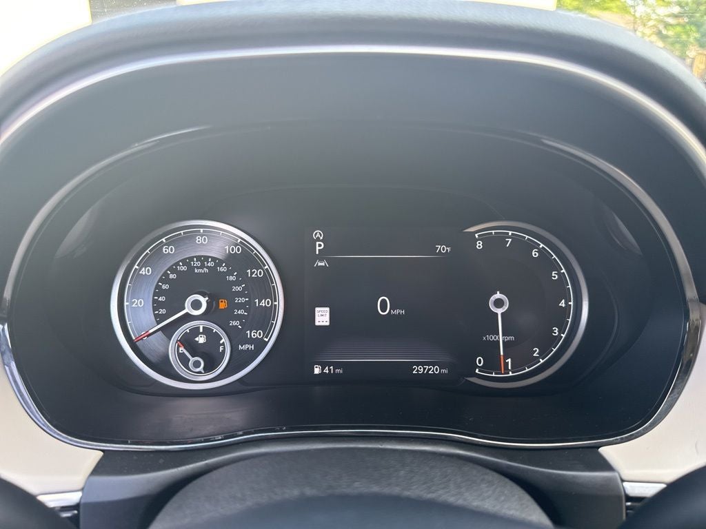 2024 Genesis GV70 2.5T