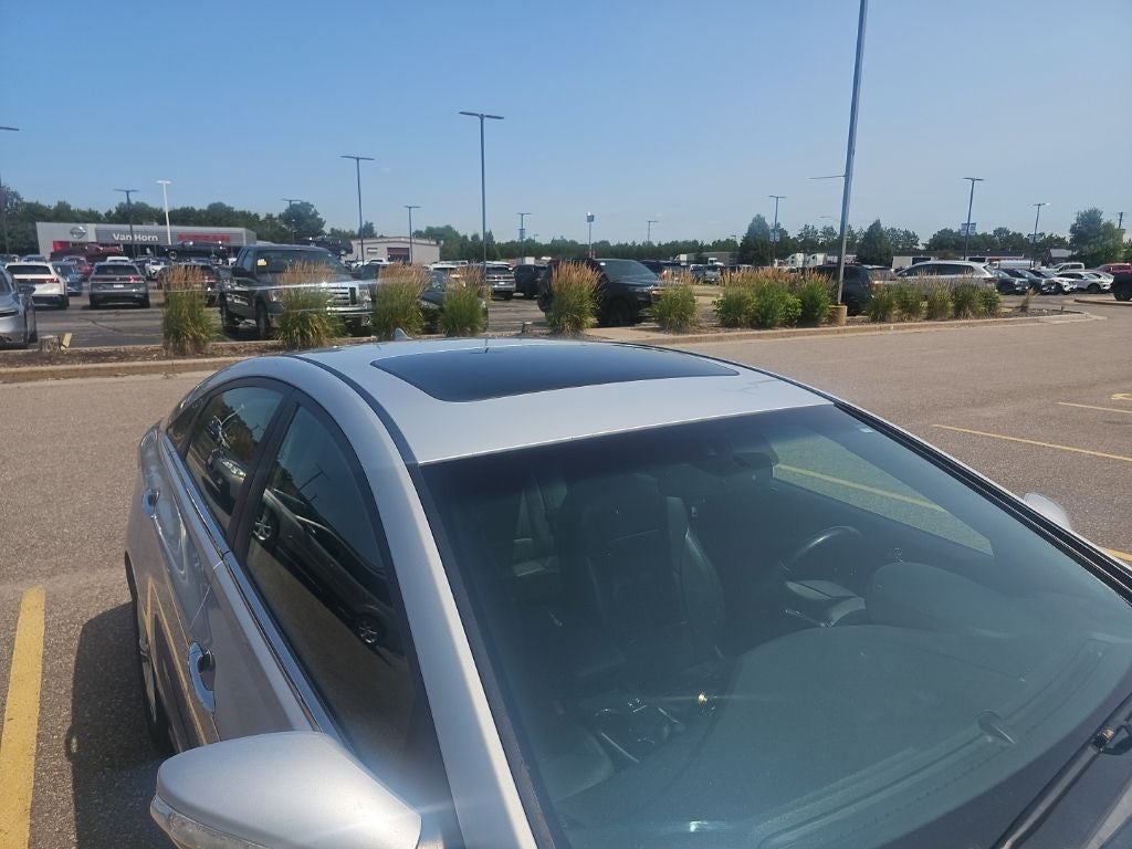 2011 Hyundai Sonata Ltd