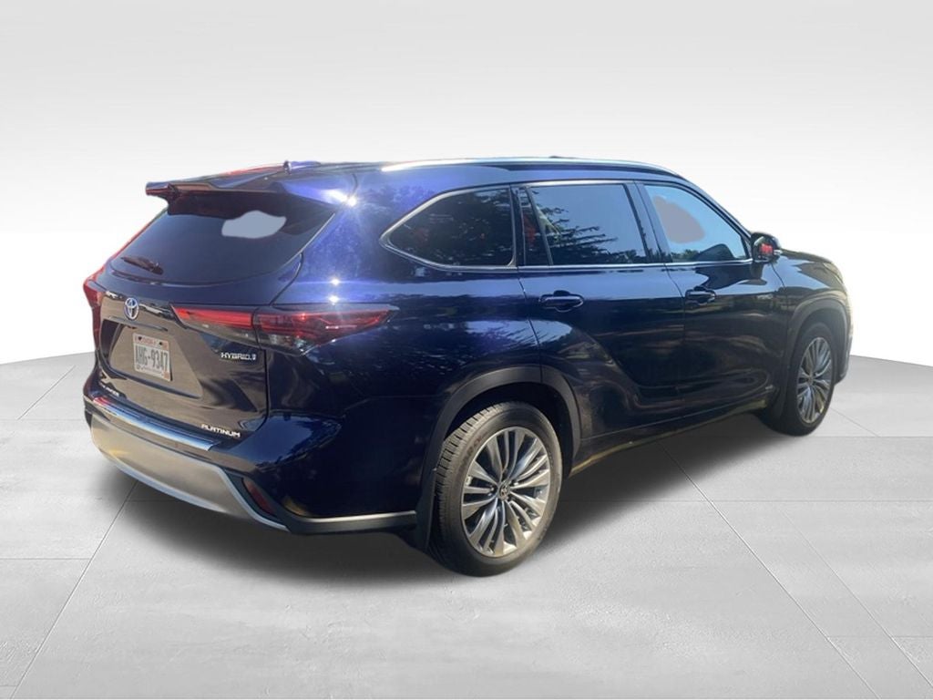 2020 Toyota Highlander Hybrid Platinum