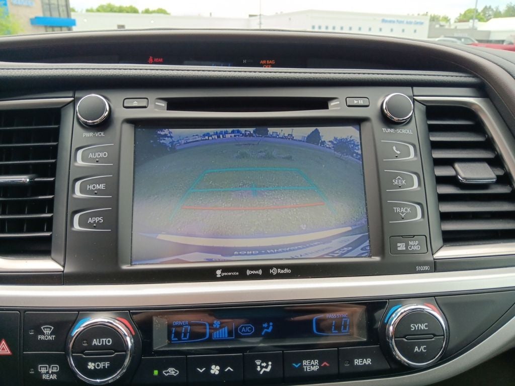 2019 Toyota Highlander SE