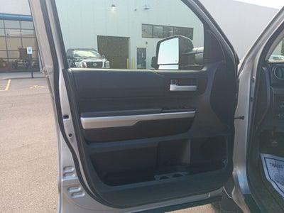 2016 Toyota Tundra SR5