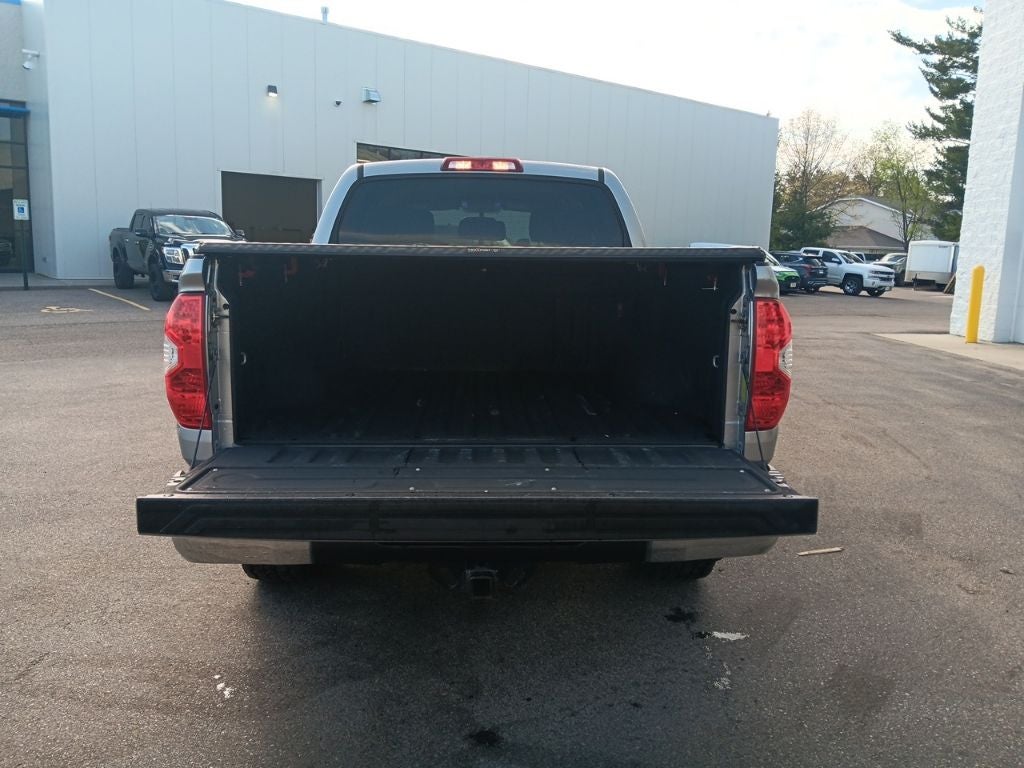 2016 Toyota Tundra SR5