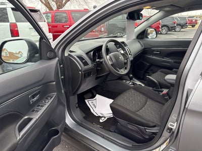 2024 Mitsubishi Outlander Sport 2.0 ES