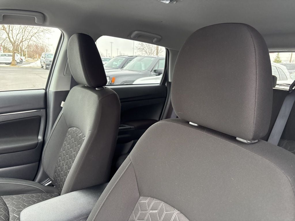 2024 Mitsubishi Outlander Sport 2.0 ES