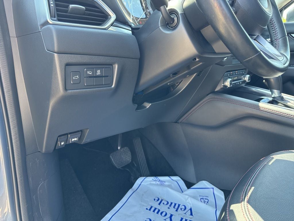2022 Mazda Mazda CX-5 Carbon Edition