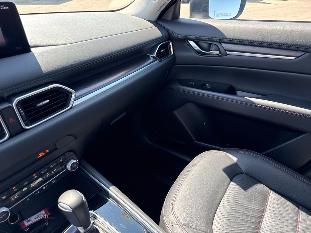 2022 Mazda Mazda CX-5 Carbon Edition