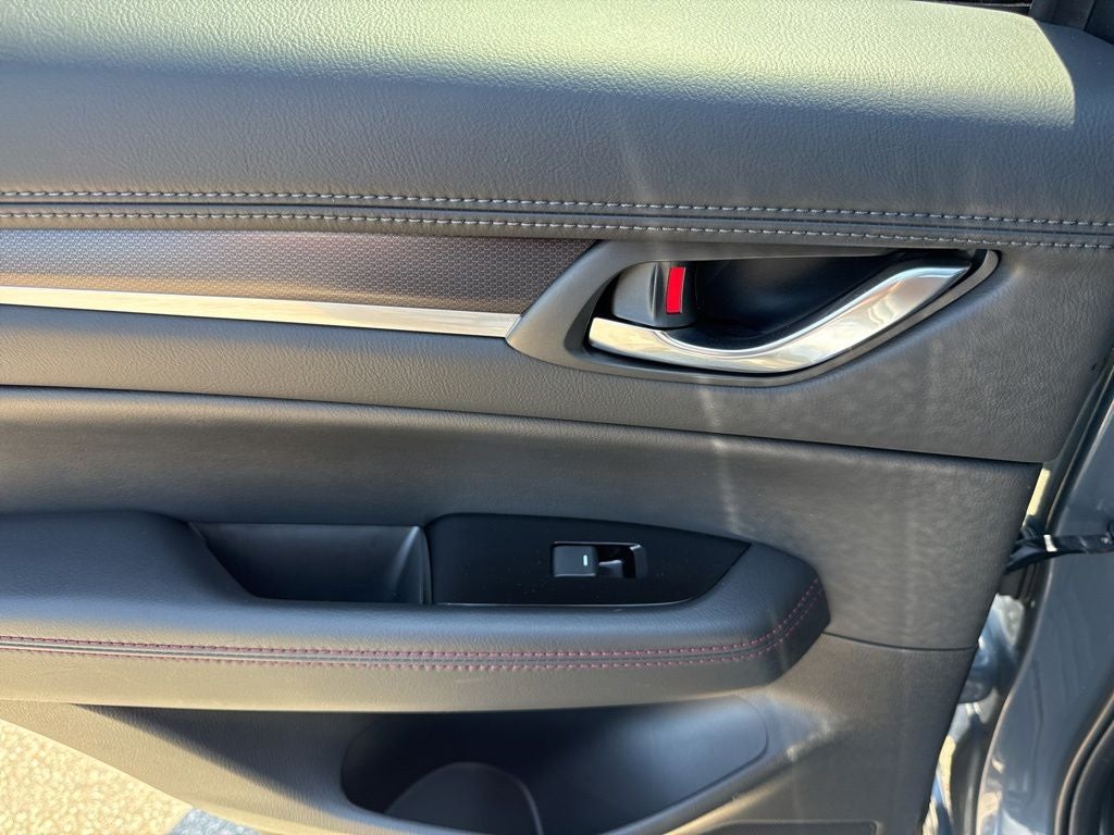 2022 Mazda Mazda CX-5 Carbon Edition