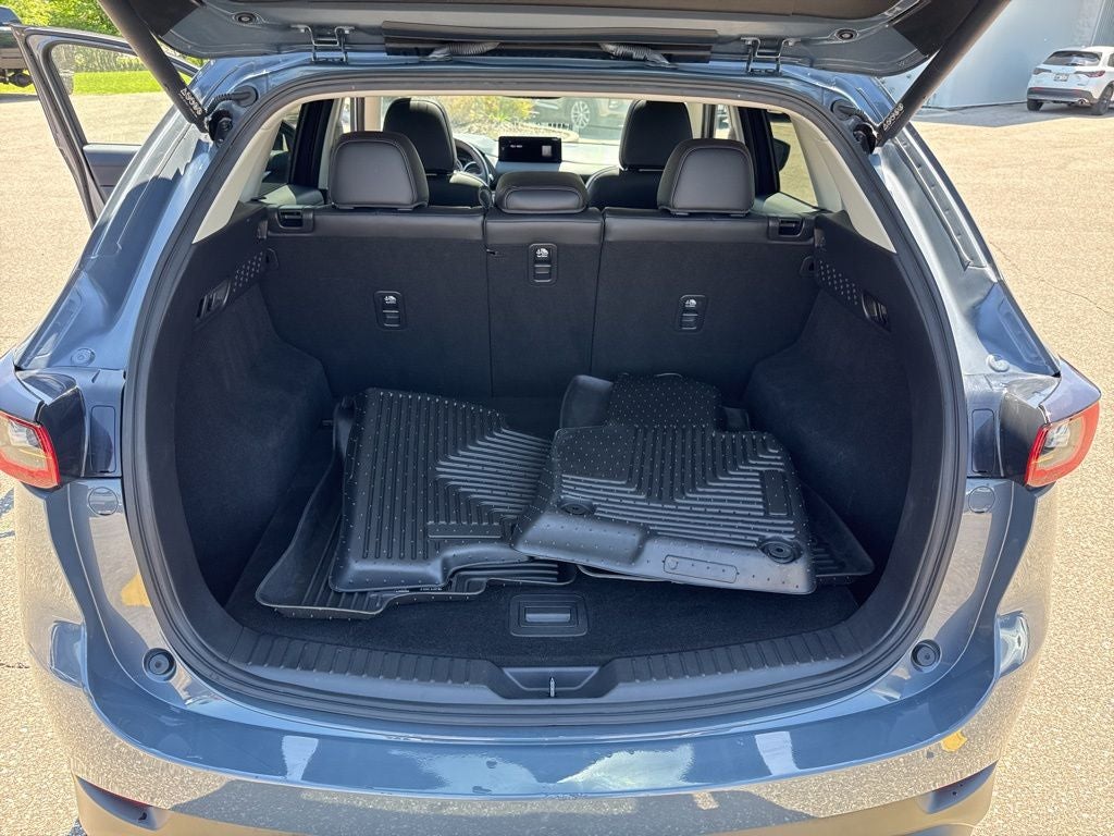 2022 Mazda Mazda CX-5 Carbon Edition