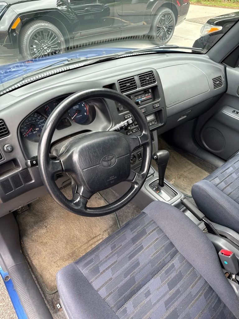 1997 Toyota RAV4 Base