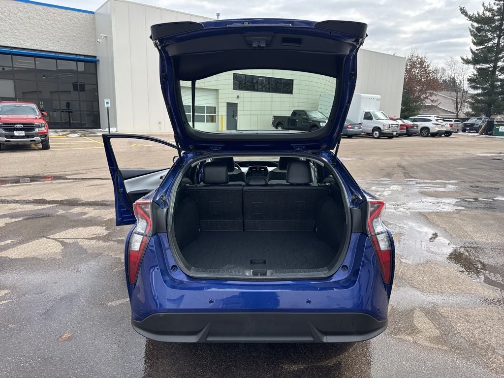 2017 Toyota Prius Three Touring