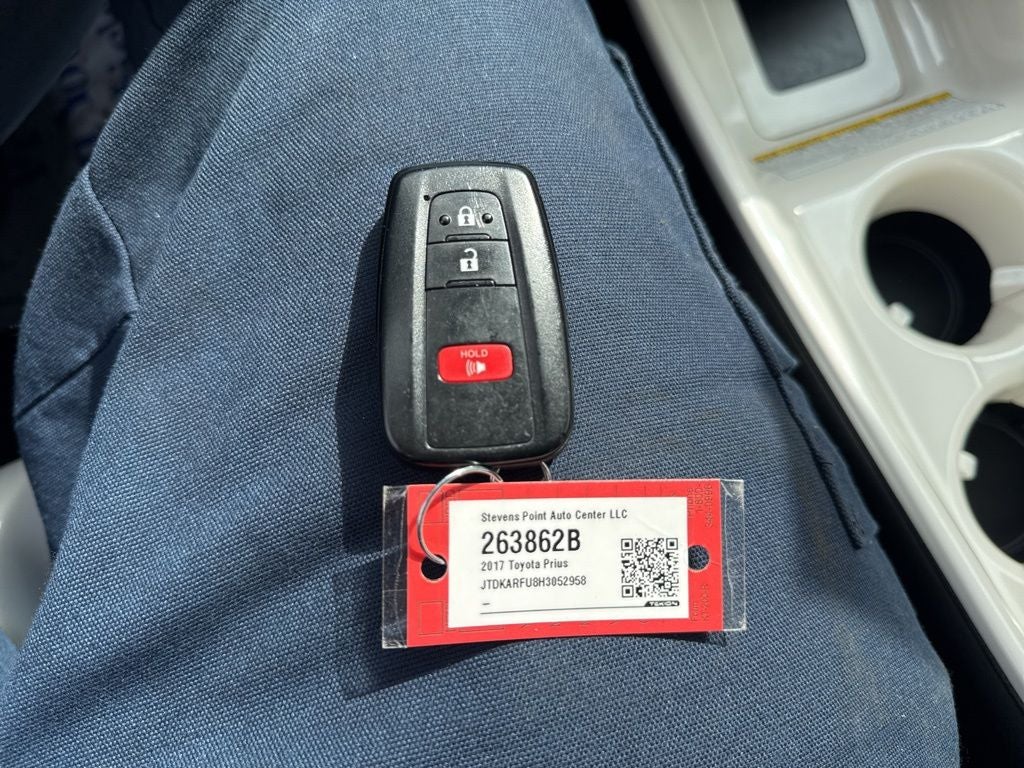 2017 Toyota Prius Three Touring