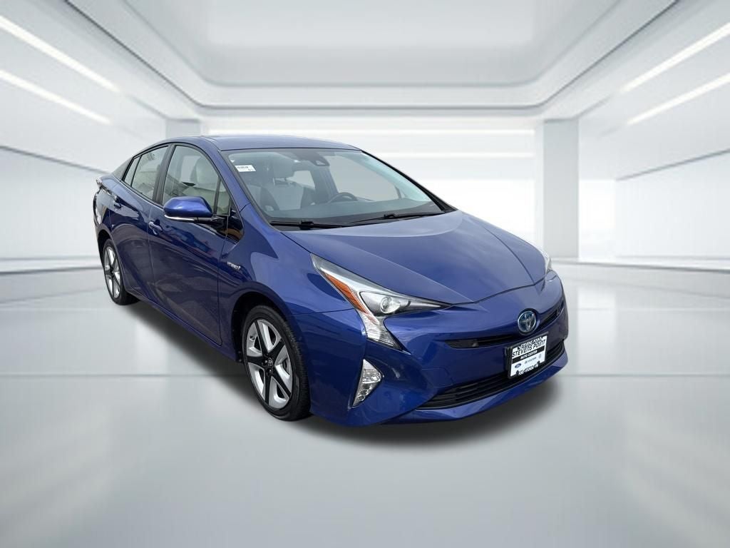 2017 Toyota Prius Three Touring