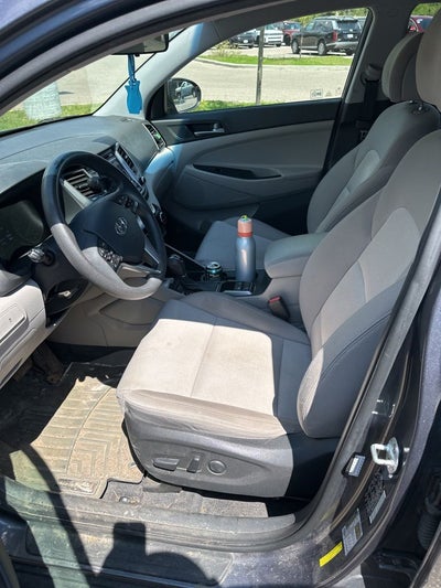 2016 Hyundai Tucson SE
