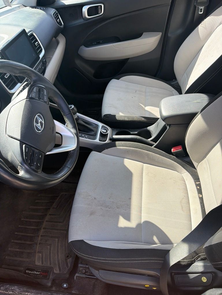 2020 Hyundai Venue SEL