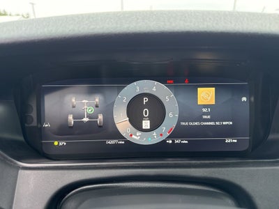 2025 Land Rover Range Rover Velar Dynamic SE